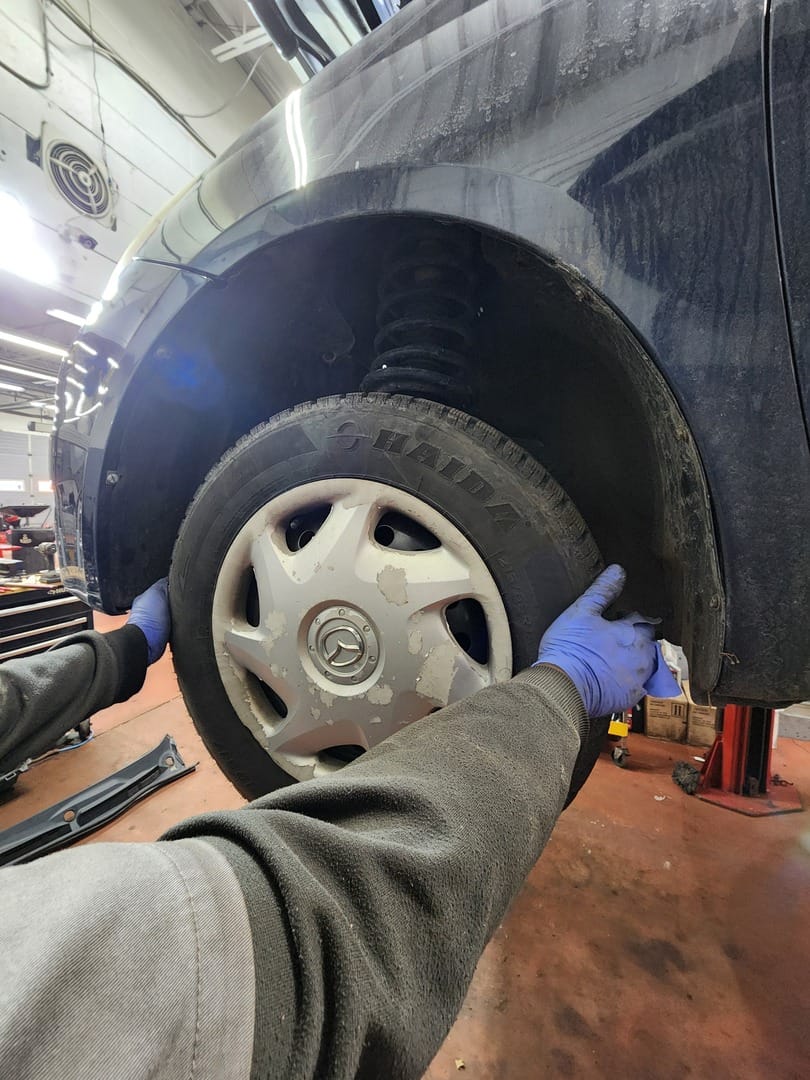 Signs You Need Wheel Alignment