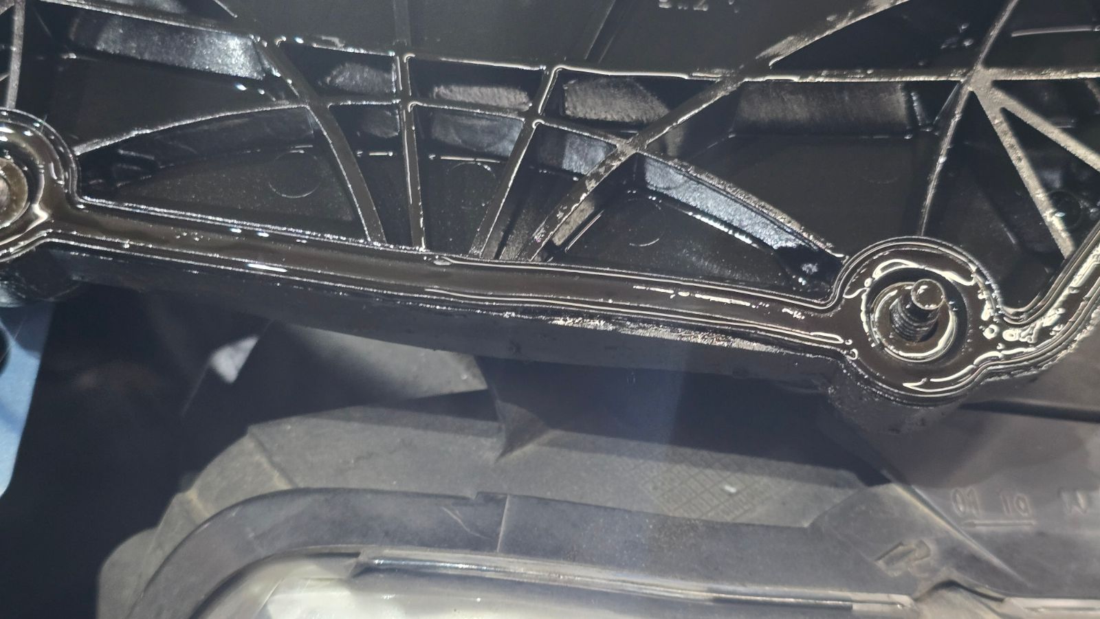 Timing cover gasket and cam magnet gasket, brittle and deformed